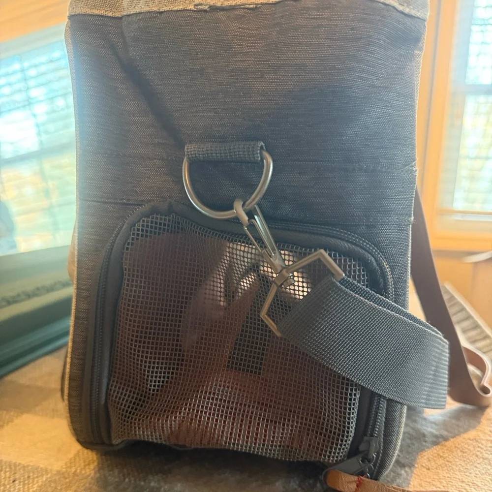 Top Paw Gray and Tan Cat Carrier